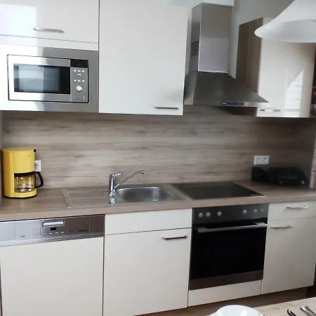 Stroblhof Apartmán *