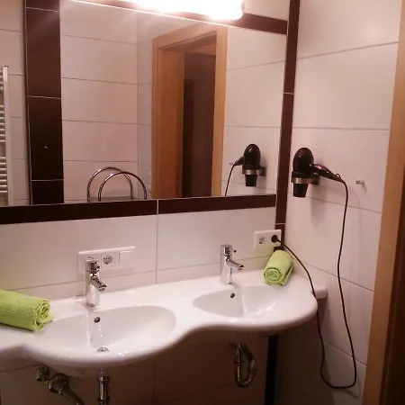 Stroblhof Apartamento